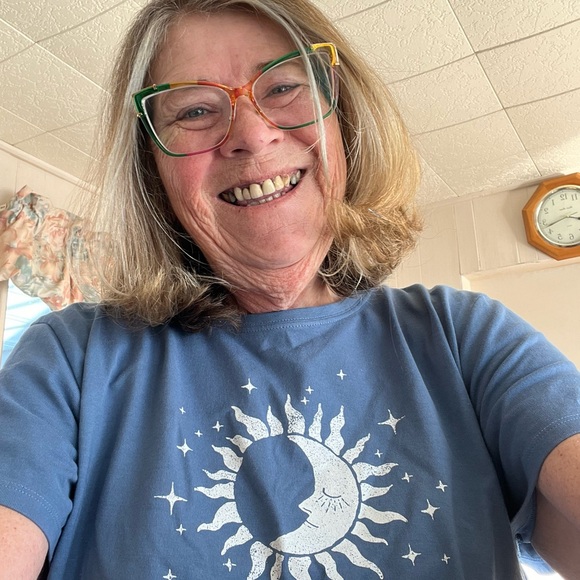 Meet your Posher, Mary-ellen - Picture 6 of 15